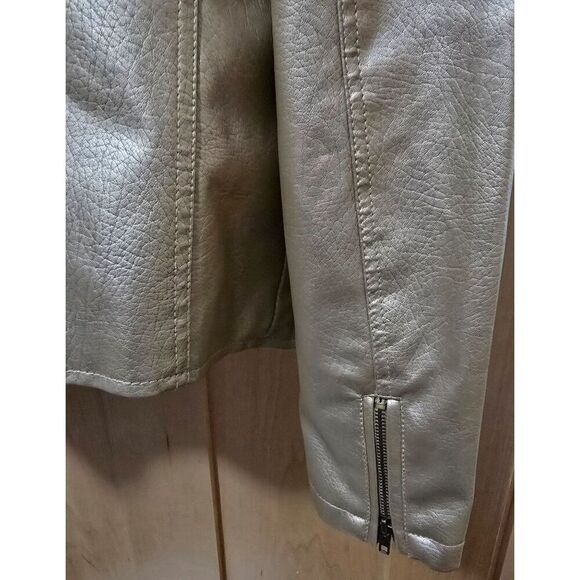 Gold Faux Leather Moto Jacket  Zipper Pockets Snap Collar mob wife 80's retro - Picture 7 of 10